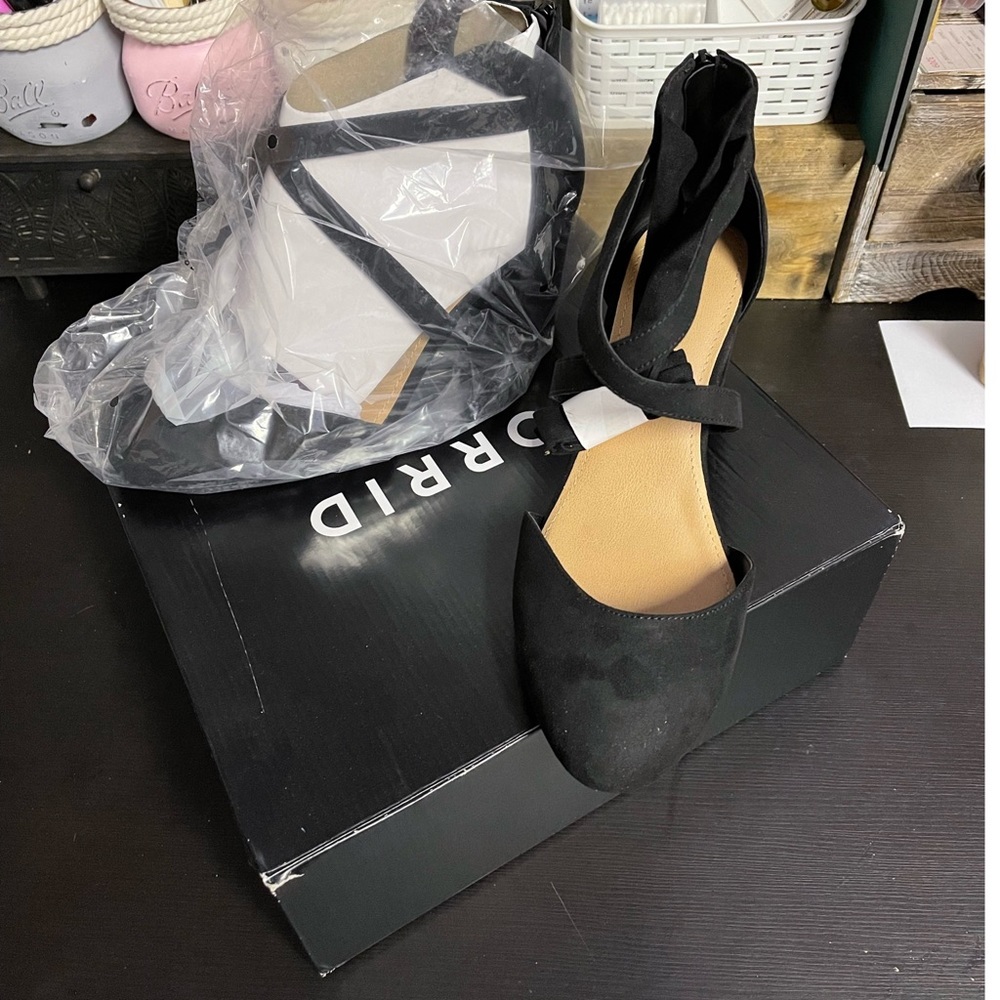 Torrid lace up pumps